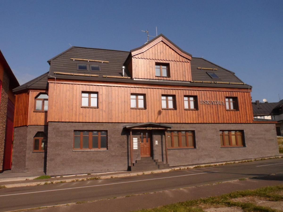 Apartman Eskadra 02 Horní Malá Úpa المظهر الخارجي الصورة